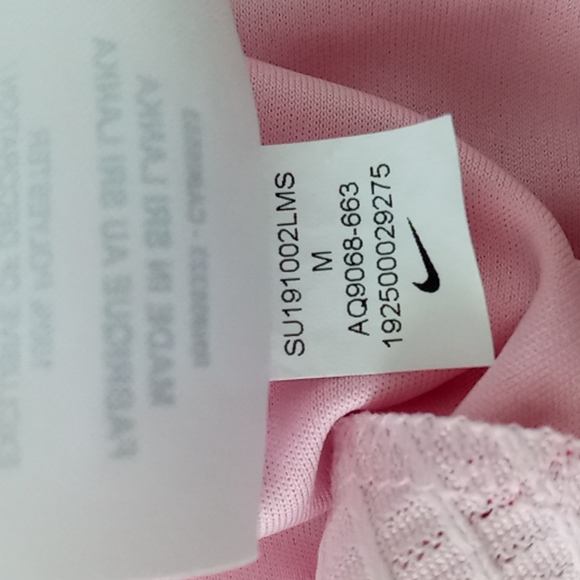 NWOT,NIKE,Girl's,Dri-Fit,Gym/Athleisure,Pink,Tie-Dye,Top,Size M🩷 - Picture 6 of 9